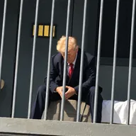 Donald Jailed Trump (DJT) token icon