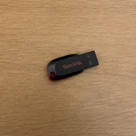 The 5 Figure Flash Drive (FLASHDRIVE) token icon