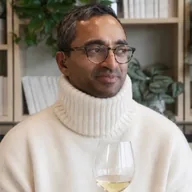 Chamath Turtleneck (TURTLENECK) token icon